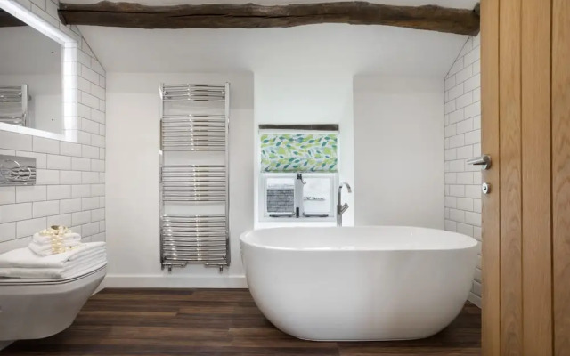 Wharton House Mews Retreat for two