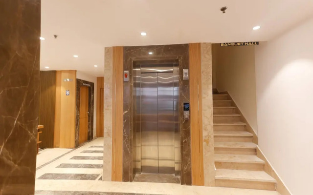 Hotel Sarc Inn