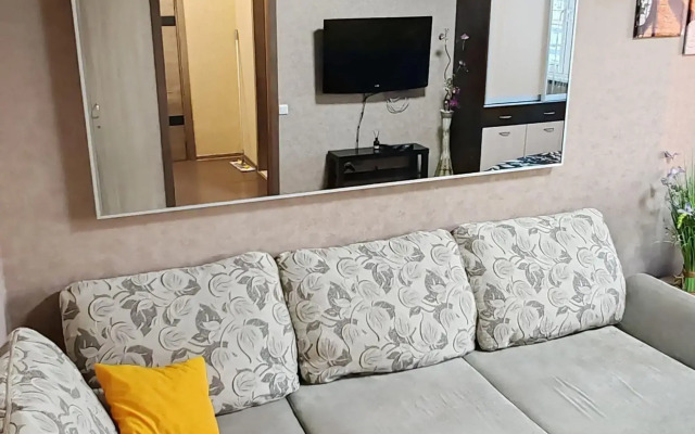 Апартаменты на улице Александра Усольцева 26