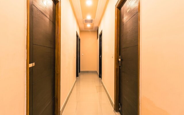 OYO 2558 Hotel R K Residency
