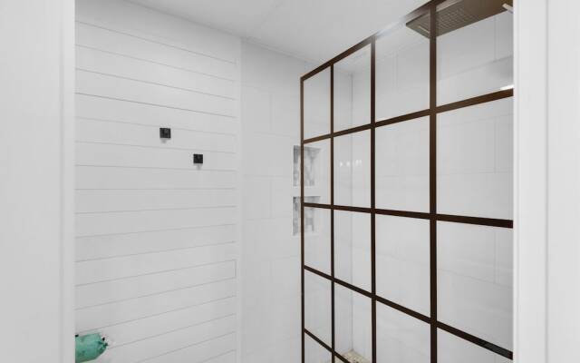 Edgewater Golf Villa 1409