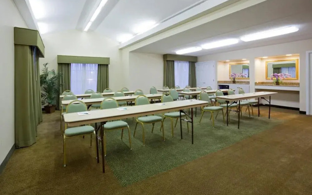 La Quinta Inn Chicago Oakbrook Terrace