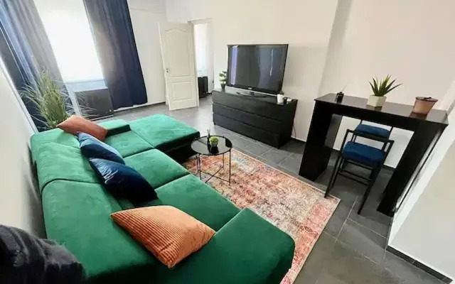 Viola Apartman