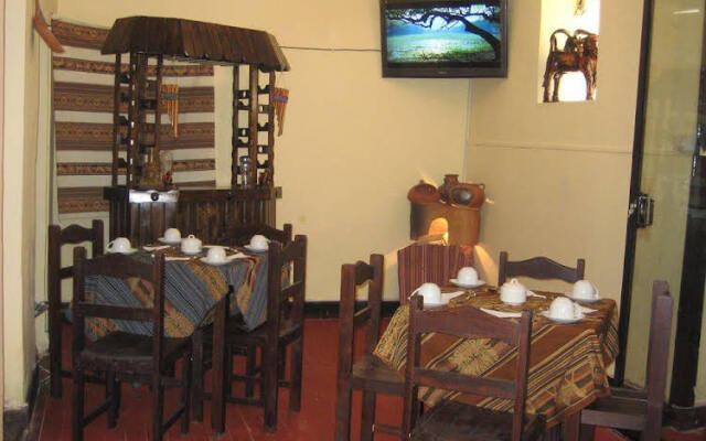 Casa Hospedaje La Sambleña