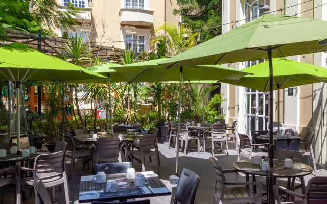 Plaza Camelinas Hotel