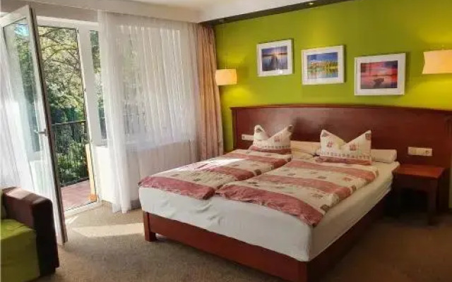 Hotel & Restauracja Wodnik