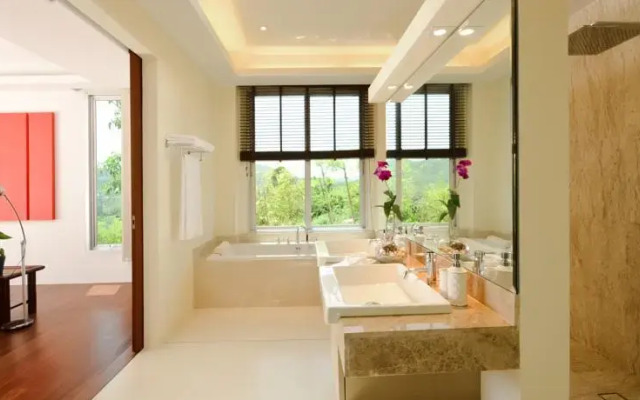 Layan Sea View Villlas