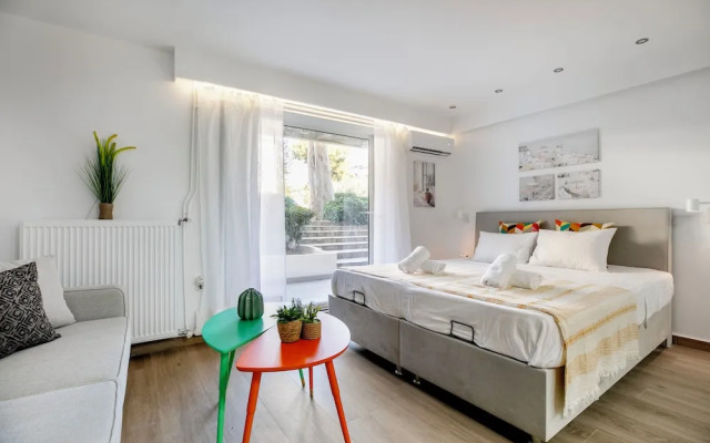 Halo - Luxury Studio in Athens