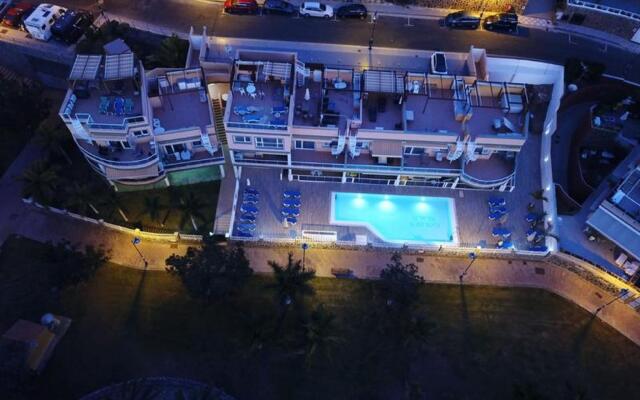 Golden Beach Puerto de Mogan