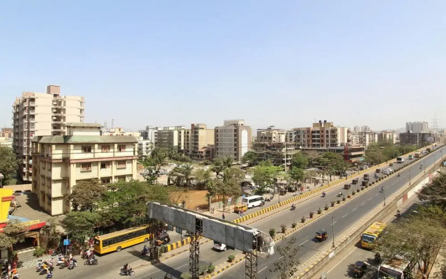 OYO 27601 Zaika Orchid Apartments