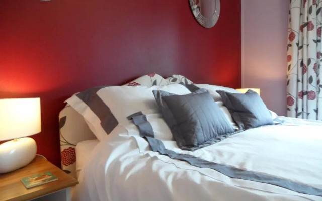 6 The Mill House BB