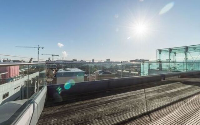 5STARSTAY The Dublin City Centre Penthouse Suite