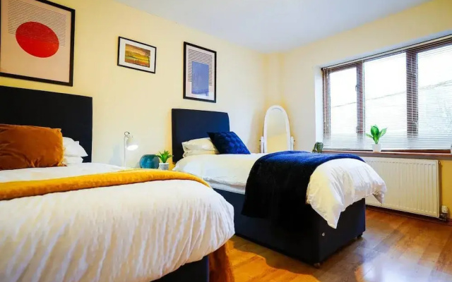 2-bed Apartment Near Beaches & Attractions Petsok