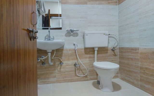OYO 11099 Hotel J Bhadra's Grand