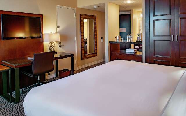 DoubleTree by Hilton Hotel St. Louis - Chesterfield