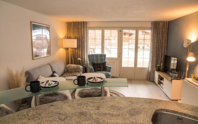 Chalet Spitzhorn - Your Peak Getaway - Private Terrasse & gratis Parkplatz