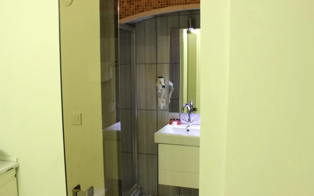 Element Suites
