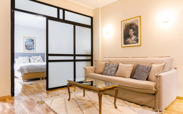 Brand New Central Luxury Residence