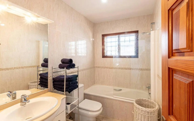 Los Gigantes Tamara Apartment by DreamHomesTenerife