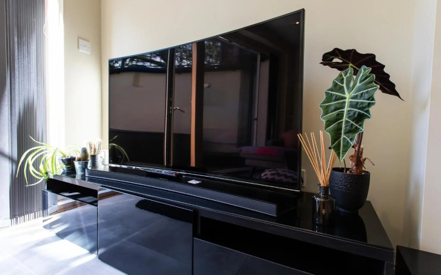 Unique Central Town House