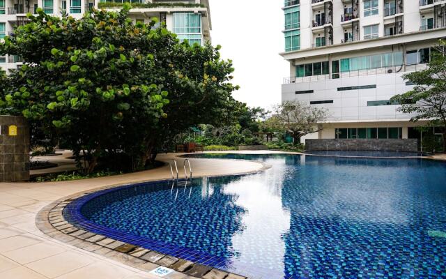 Elegant And Comfy 2Br At Woodland Park Residence