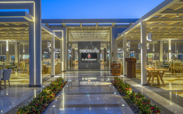 Rixos Premium Magawish Suites and Villas
