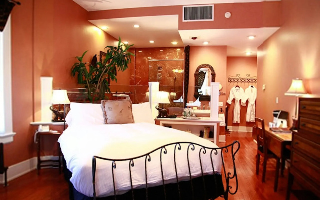 Inn on Broadway