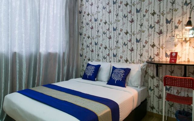 OYO 201 Smile Hotel Selayang Point