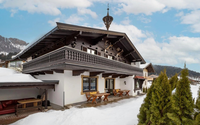 Exclusive Villa Tirol