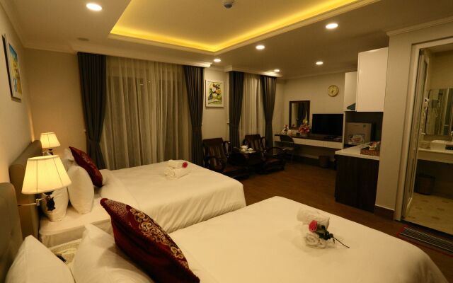 Diamond Queen Hotel