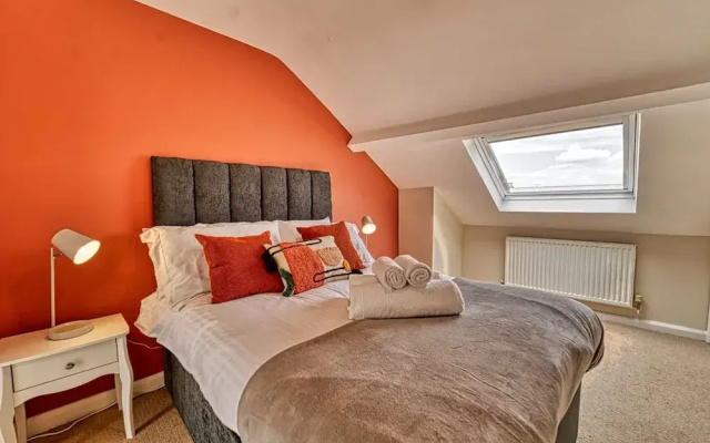 Host Stay Southfield Residence