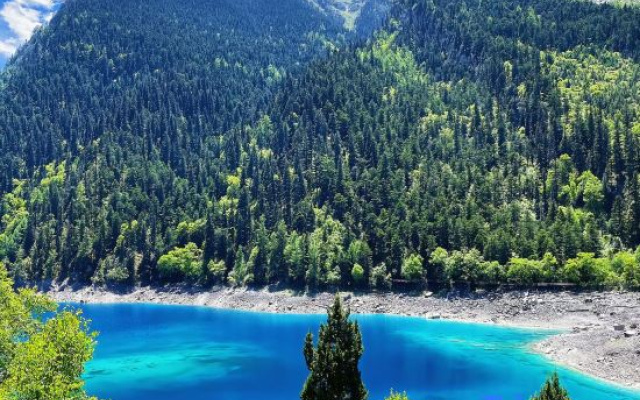 Jiuzhaigou Jianshan Shishan Garden Beautiful Homestay – Outside – Ngawa