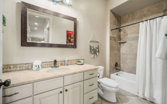 Owens Landing Amazing Views!