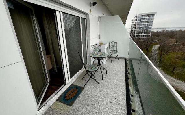 White Tower Mamaia, apartment privat - studio