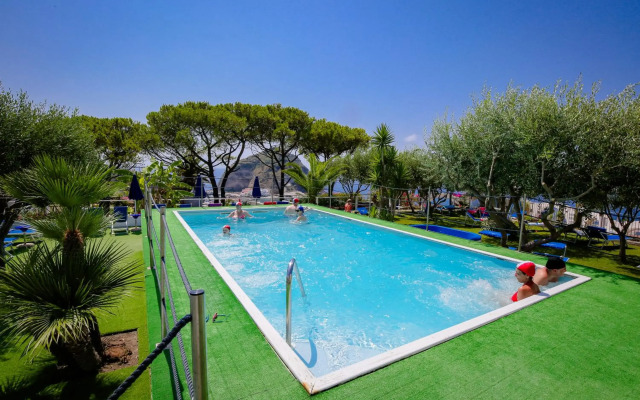 Casa Adolfo Ischia