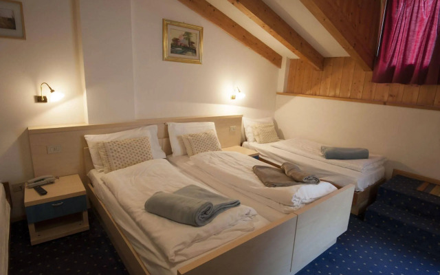 Garni Col da la Vila