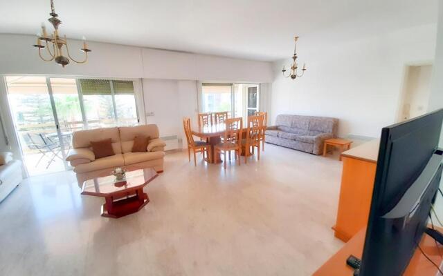 Samson Sea Breeze, 3bed sleeps 6, free WiFi