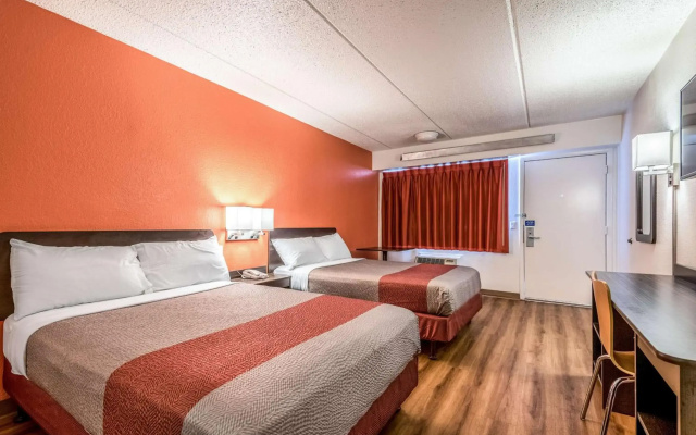 Motel 6 Birmingham, AL