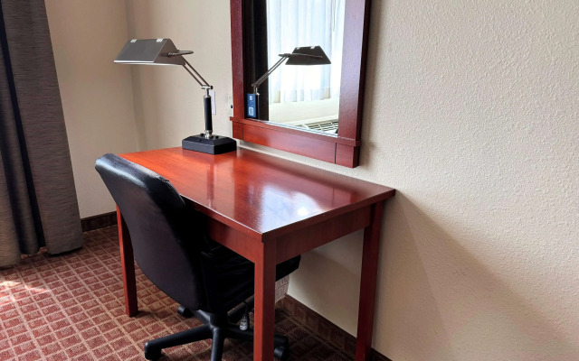Ramada by Wyndham College Station