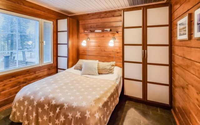 Arctic chalet