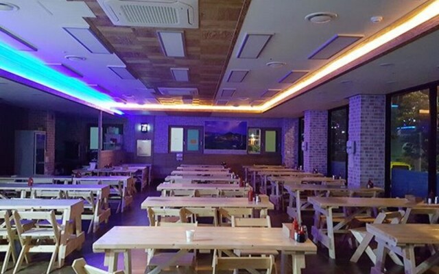 Yeosu Junghyun Pension