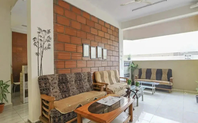 Goroomgo  Ample Mint Bengaluru