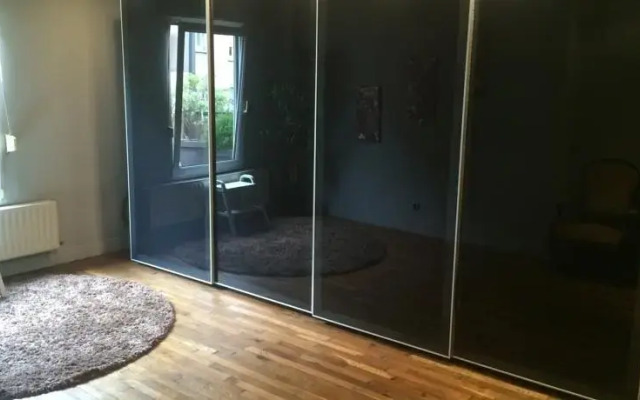 Metz Inside