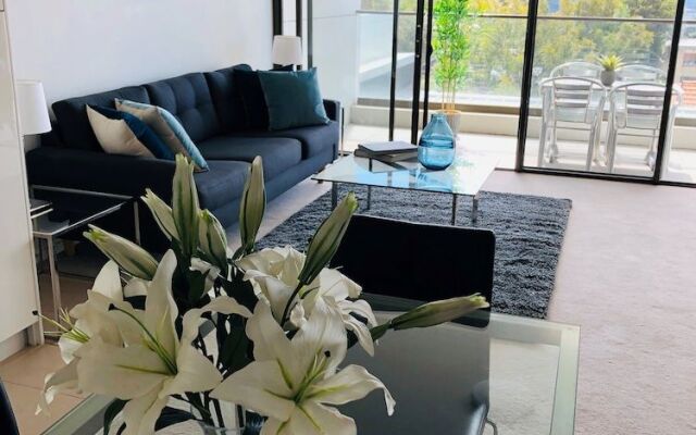 Wyndel Apartments - The Mint