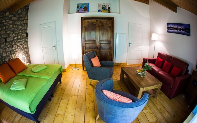 Moulin d'Entre Les Roches