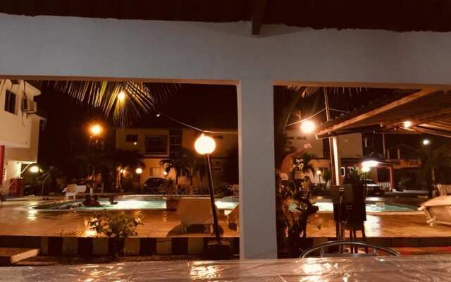 Splendid Inn