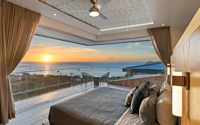 Luxury Villa: Hot Tub: Ocean Views: Fully Staffed