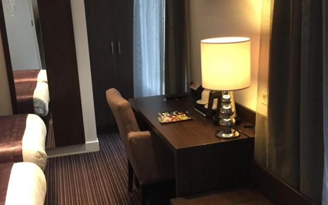 Hotel Luxer