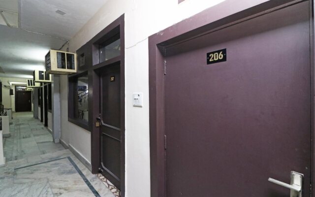 Hotel Anuradha Palace