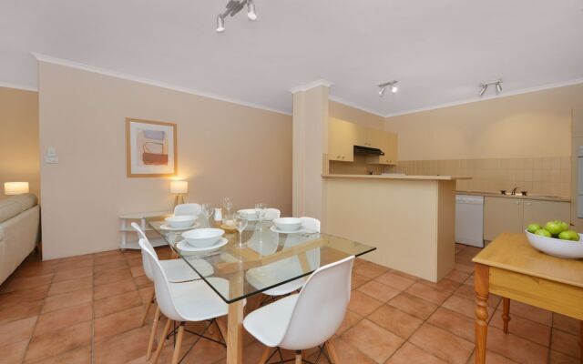 Paringa Beachfront Apartments